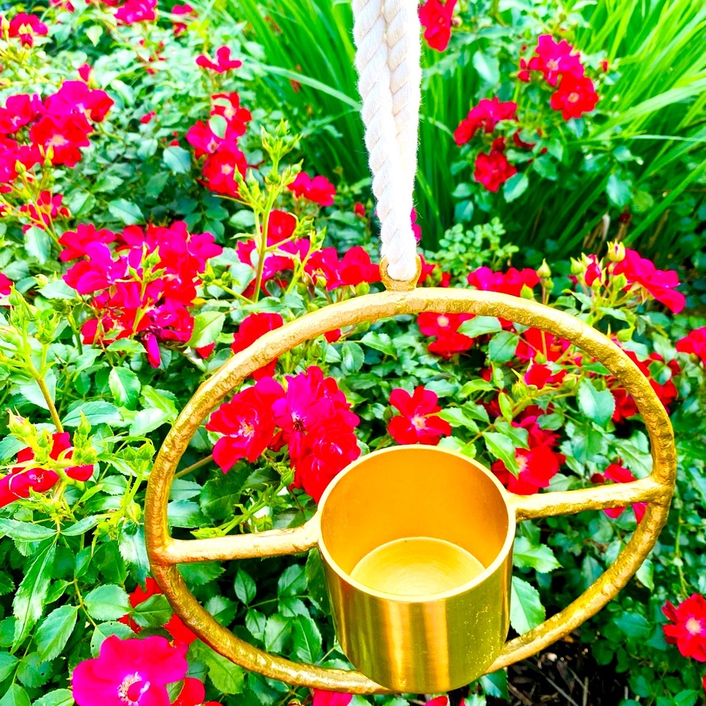 Halo Gold Metal Circle Hanging Planter
